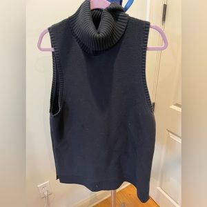 Never worn J Crew sleeveless turtleneck sweater